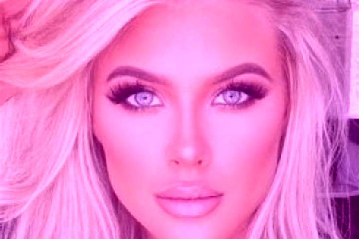 Sophia, 32, a platinum blonde amber-eyed caucasian companion based in Gornea. Offering Couples, Massage, Overnight. Available for incall and outcall, overnig...