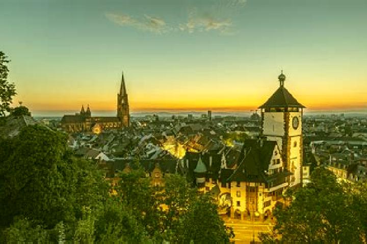 Sophia, 32 — Escort in Freiburg, Germany