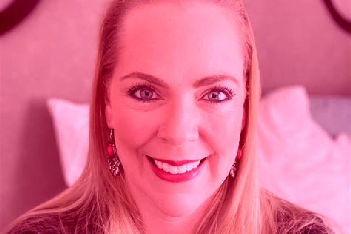 Sophia, 32 — Escort in Summertown, United States