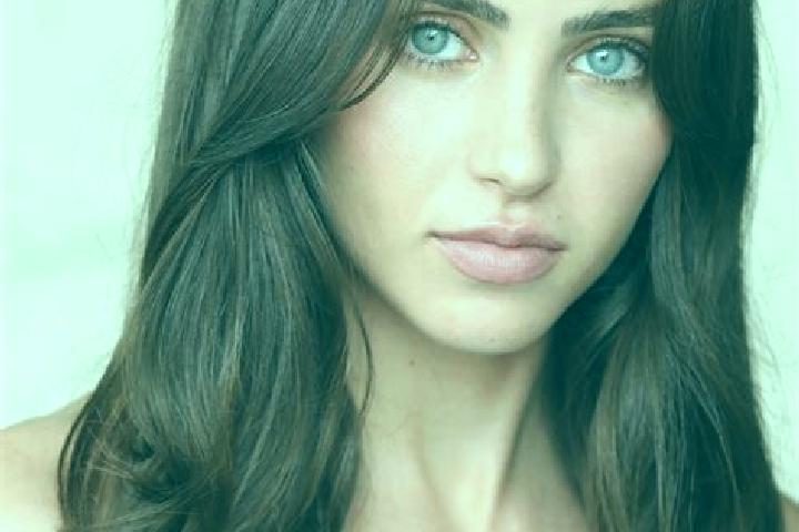 Sophia, 33, a black brown-eyed caucasian companion based in Weng. Offering Massage, Couples, Fetish, 69. Available for incall and outcall, day and evening da...