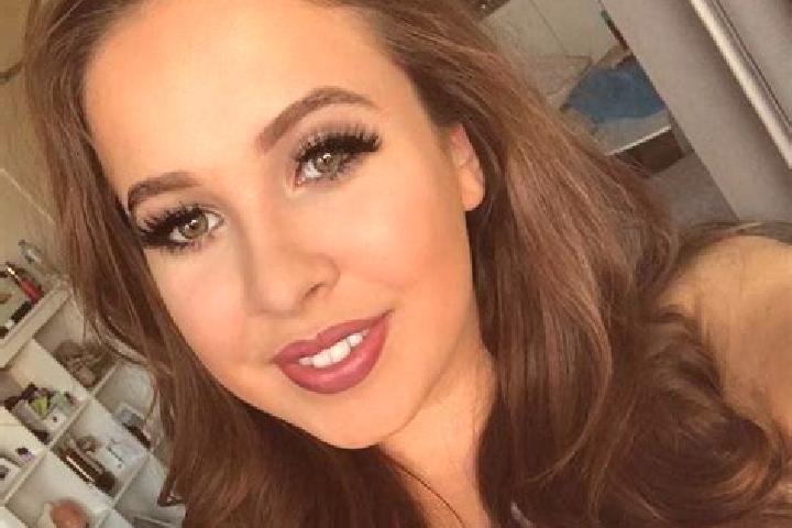 Sophia, 33, a blonde brown-eyed caucasian companion based in Blacksburg. Offering Domination, Overnight, Dinner Date, Massage. Available for incall and outca...