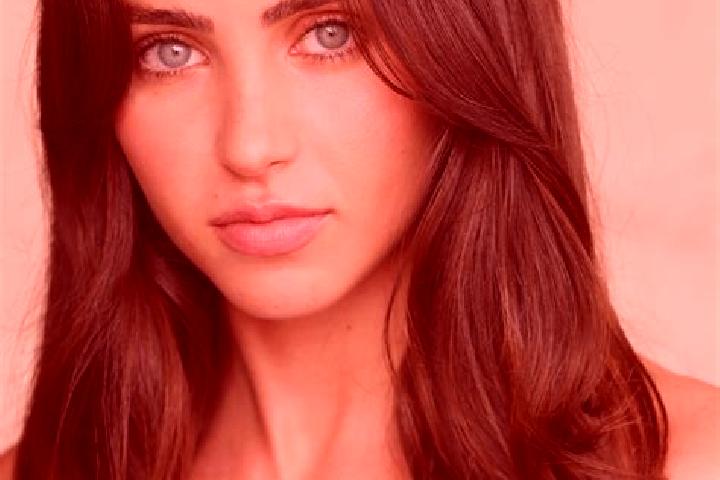Sophia, 33, a blonde brown-eyed indian companion based in Queen s Park. Offering Party Girl, 69, OWO. Available for incall and outcall, day and evening dates.