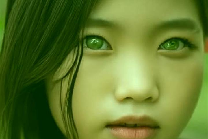 Sophia, 33, a chestnut green-eyed asian companion based in Taipingzhuang. Offering Dinner Date, Tantra, Domination, Party Girl. Available for incall and outc...