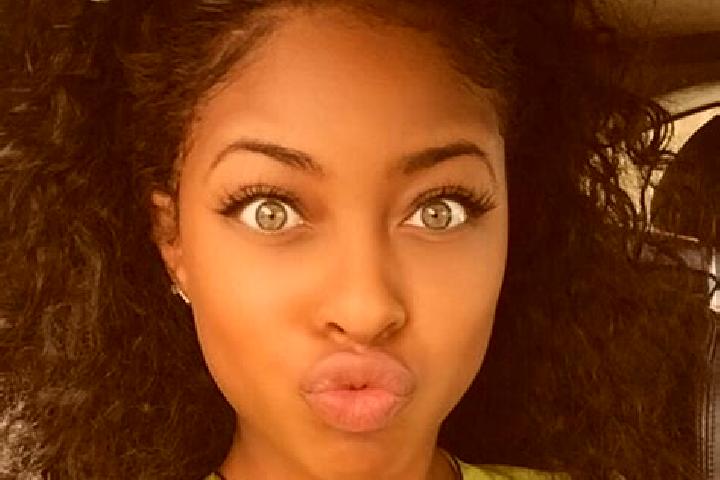 Sophia, 33, a dark blonde green-eyed ebony companion based in Chupan. Offering Fetish, BDSM, Girlfriend Experience, Party Girl, Dinner Date. Available for in...
