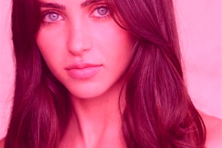 Sophia, 33, a red dark-eyed indian companion based in Shahrinav. Offering Overnight, Dinner Date, GFE, Travel Companion. Available for incall and outcall, da...