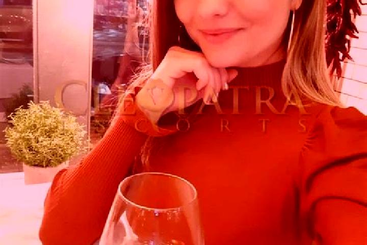 Sophia, 33, a red grey-eyed ebony companion based in San Andres Cholula. Offering Girlfriend Experience, BDSM, OWO, Party Girl. Available for incall and outc...