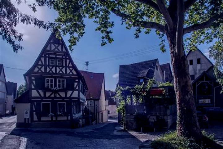 Sophia, 33 — Escort in Benningen am Neckar, Germany