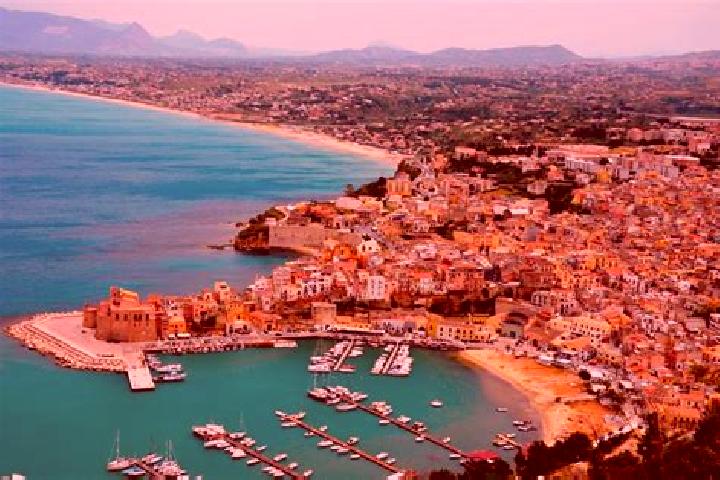 Sophia, 33 — Escort in Castellammare del Golfo, Italy