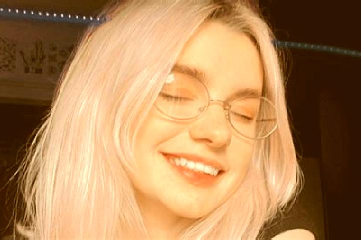 Sophia, 33 — Escort in Chernukha, Russia