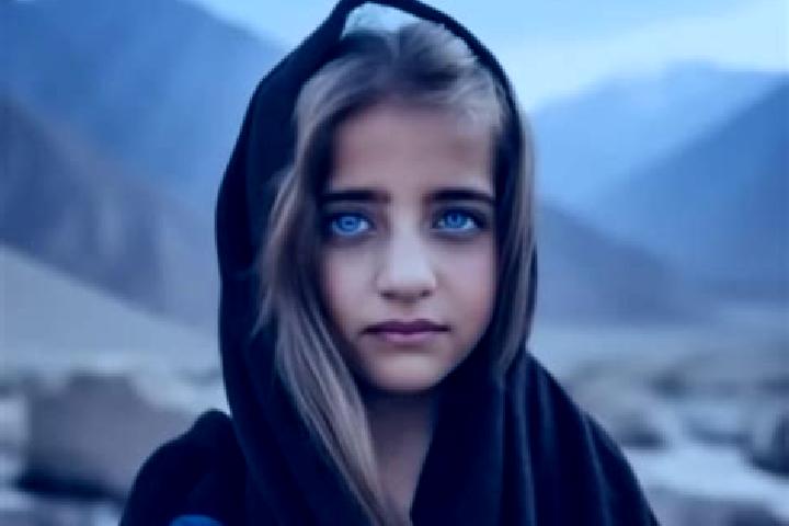 Sophia, 34, a auburn amber-eyed middle eastern companion based in Schoonebeek. Offering Travel Companion, 69, Party Girl, Overnight. Available for incall and...
