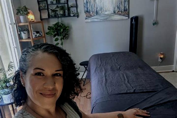 Sophia, 34, a auburn grey-eyed mediterranean companion based in San Rafael del Yuma. Offering Massage, Overnight, Tantra. Available for incall and outcall, d...