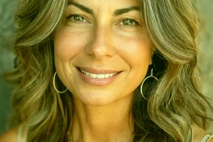Sophia, 34, a brunette grey-eyed indian companion based in Lake Clifton. Offering 69, CIM, OWO. Available for incall and outcall, overnight bookings available.