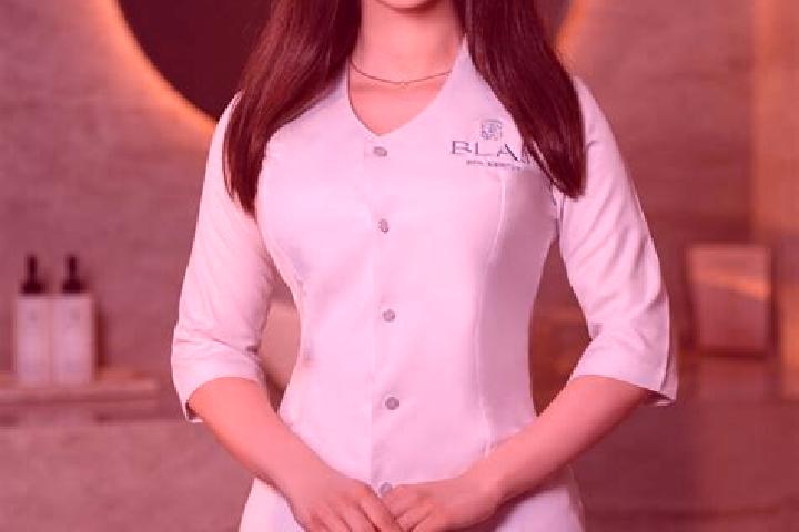Sophia, 34, a red dark-eyed european companion based in Torre-Cardela. Offering Tantra, Erotic Massage, Massage, GFE. Available for incall and outcall, day a...