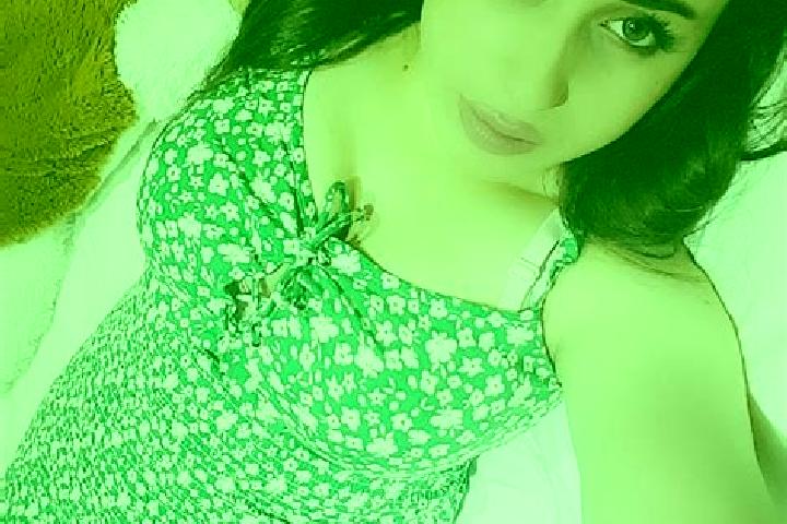 Sophia, 34, a red green-eyed indian companion based in Tangyu. Offering Fetish, Deep French Kissing, GFE, BDSM, OWO. Available for incall and outcall, day an...