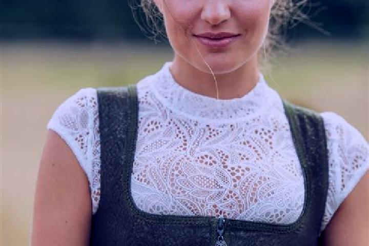 Sophia, 34 — Escort in Arberg, Germany
