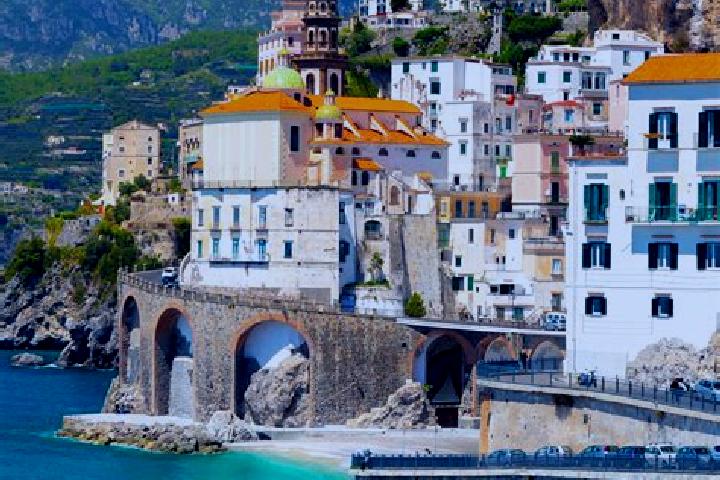 Sophia, 34 — Escort in Invorio, Italy
