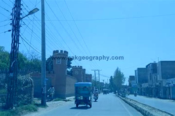 Sophia, 34 — Escort in Khanewal, Pakistan