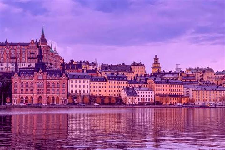 Sophia, 34 — Escort in Lit, Sweden