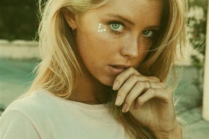 Sophia, 35, a blonde blue-eyed caribbean companion based in Bogata. Offering Prostate Massage, Tantra, Dinner Date. Available for incall and outcall, overnig...