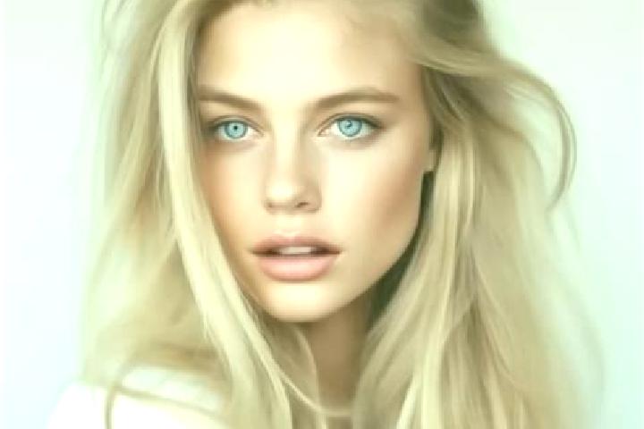Sophia, 35, a blonde grey-eyed indian companion based in Carona. Offering Striptease, Couples, CIM, Deep French Kissing. Available for incall and outcall, ov...