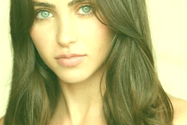 Sophia, 35, a brunette brown-eyed mixed companion based in Bien Hoa. Offering Duos, CIM, GFE. Available for incall and outcall, overnight bookings available.