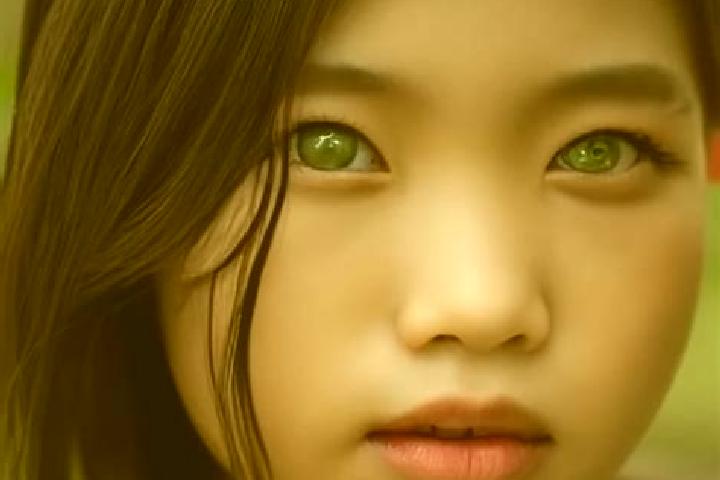 Sophia, 35, a brunette green-eyed asian companion based in Rivodutri. Offering Tantra, Fetish, Girlfriend Experience. Available for incall and outcall, overn...
