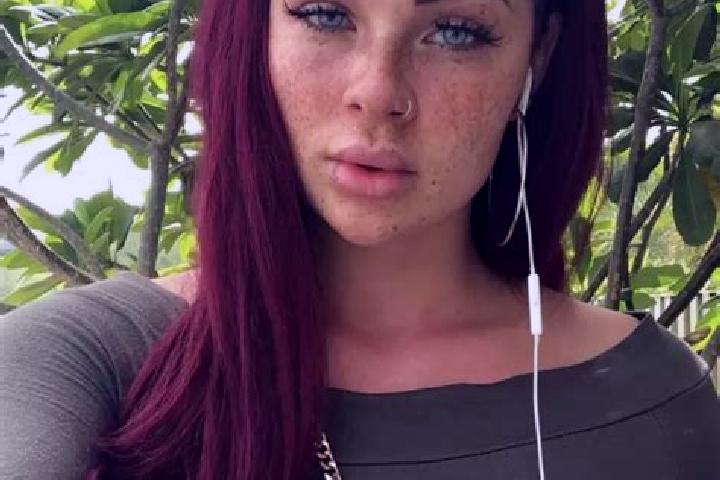 Sophia, 35, a brunette hazel-eyed indian companion based in San Juan de Rioseco. Offering Fetish, Party Girl, CIM. Available for incall and outcall, day and ...