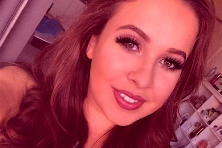 Sophia, 35, a dark blonde amber-eyed latina companion based in Dorking. Offering Dinner Date, A-Level, Deep French Kissing. Available for incall and outcall,...