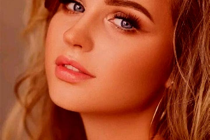 Sophia, 35, a dark blonde blue-eyed middle eastern companion based in Bou Chemma. Offering Girlfriend Experience, CIM, Prostate Massage, 69. Available for in...