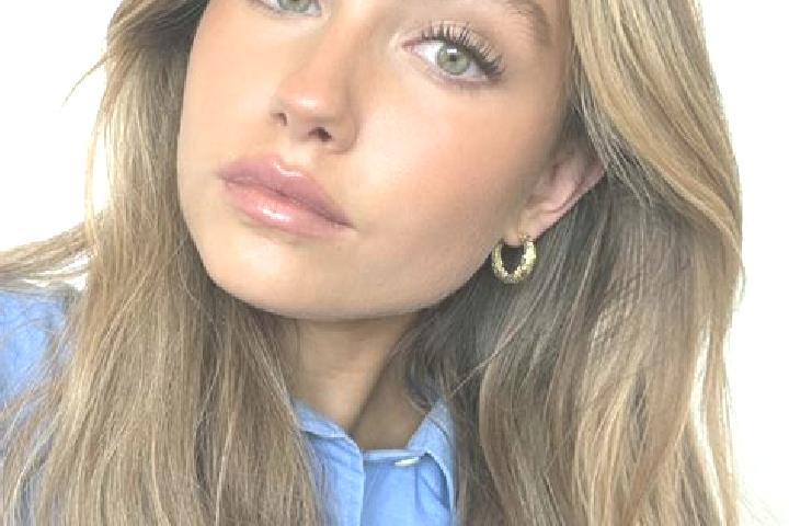 Sophia, 35, a dark blonde green-eyed european companion based in Rye. Offering Travel Companion, GFE, Fetish, A-Level, Erotic Massage. Available for incall a...