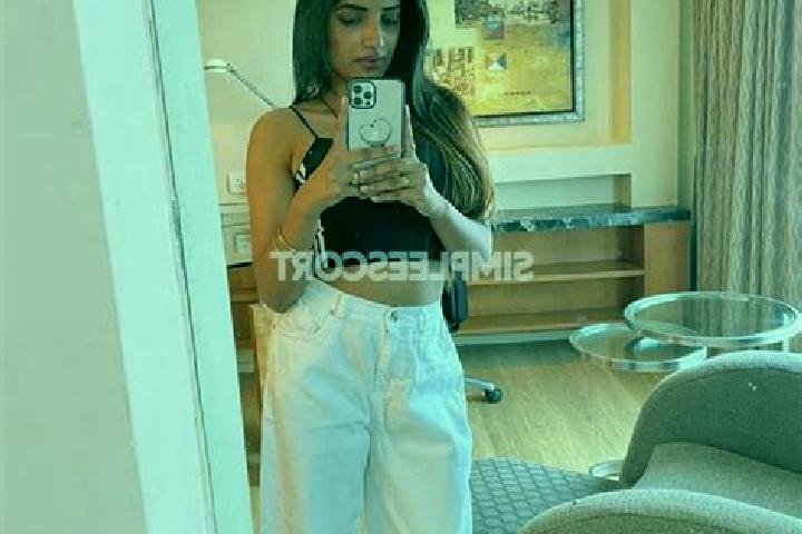 Sophia, 35 — Escort in Green Valley, Australia