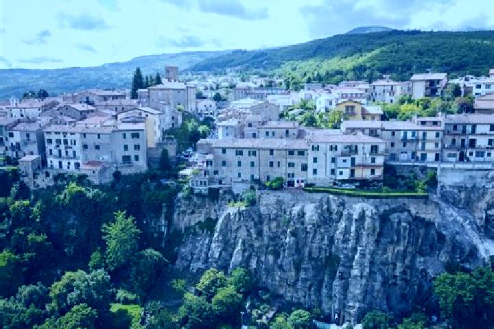 Sophia, 35 — Escort in La Fiora, Italy