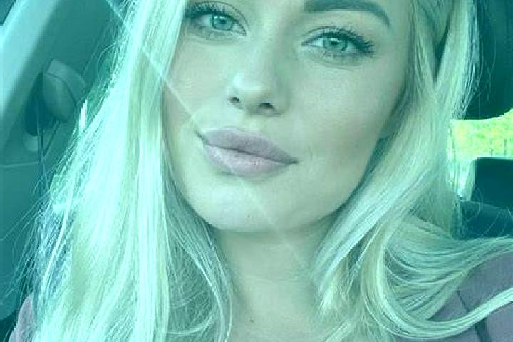 Sophia, 36, a blonde hazel-eyed mixed companion based in Jinyuan. Offering BDSM, Striptease, Travel Companion, Duos. Available for incall and outcall, overni...
