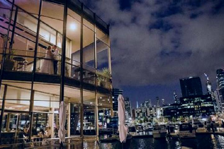 Sophia, 36 — Escort in Docklands, Australia