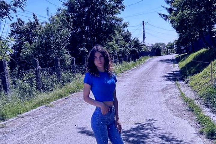 Sophia, 36 — Escort in Grajduri, Romania