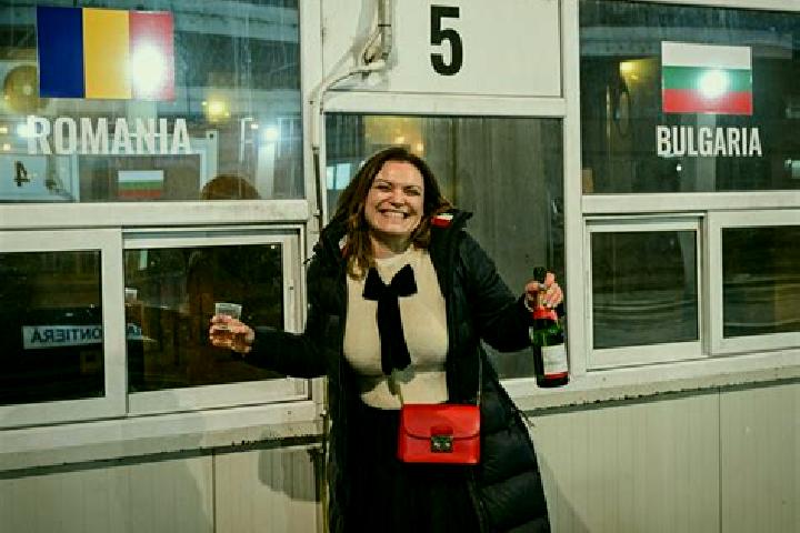 Sophia, 36 — Escort in Lunga, Romania