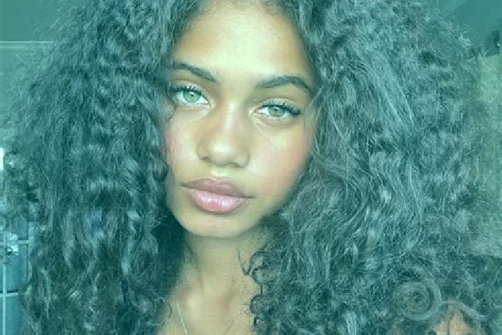 Sophia, 37, a brunette blue-eyed ebony companion based in Coronel Marcelino Mariduena. Offering Striptease, Overnight, GFE, Tantra. Available for incall and ...