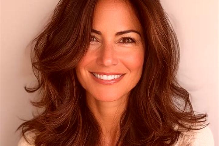 Sophia, 37, a brunette dark-eyed mixed companion based in Polcenigo. Offering Overnight, Domination, Erotic Massage. Available for incall and outcall, overni...