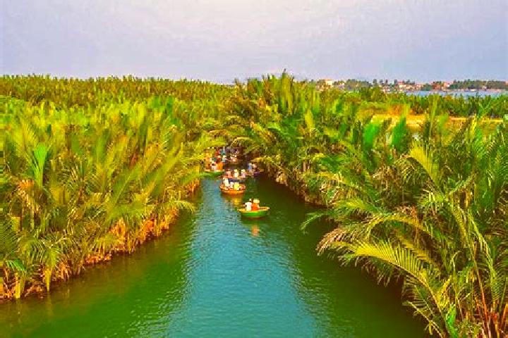 Sophia, 37 — Escort in Ben Tre, Vietnam