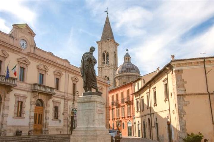 Sophia, 37 — Escort in Civitella d Agliano, Italy