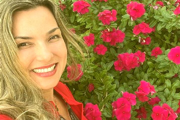 Sophia, 37 — Escort in Graca, Brazil