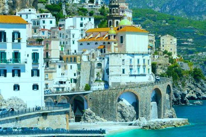 Sophia, 37 — Escort in Palinuro, Italy