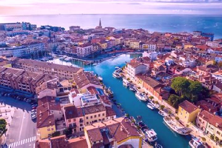 Sophia, 37 — Escort in Rivignano, Italy
