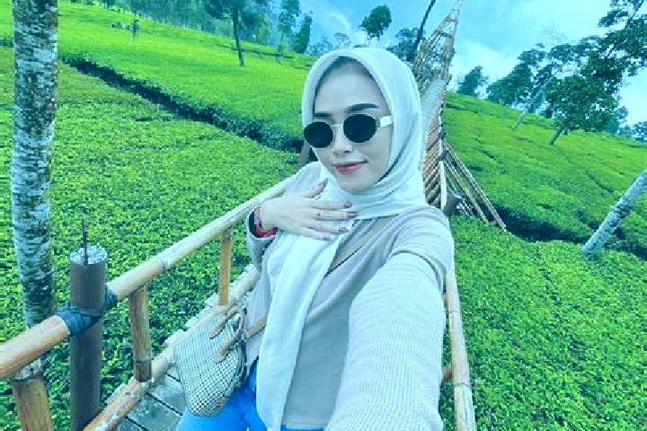 Sophia, 37 — Escort in Weleri, Indonesia