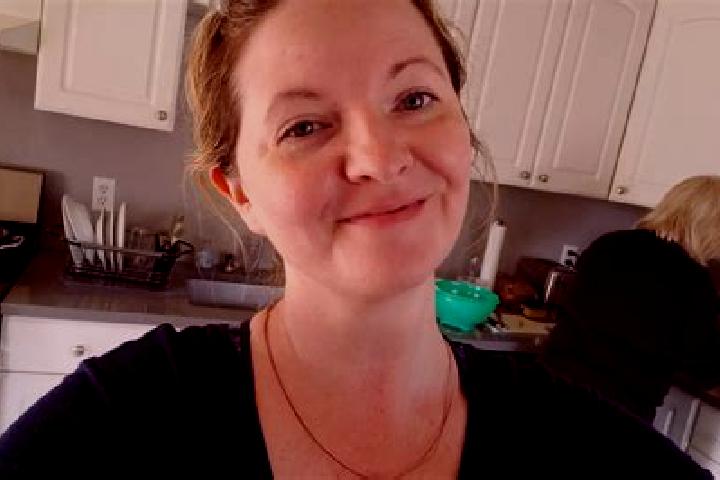 Sophia, 38, a auburn amber-eyed european companion based in Jumpangdua. Offering Tantra, Deep French Kissing, Girlfriend Experience. Available for incall and...