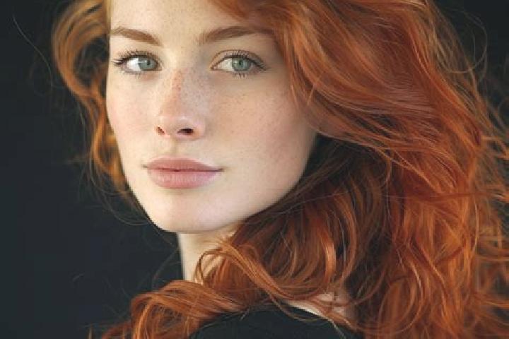 Sophia, 38, a auburn green-eyed caucasian companion based in Dotzheim. Offering A-Level, GFE, Duos. Available for incall and outcall, day and evening dates.