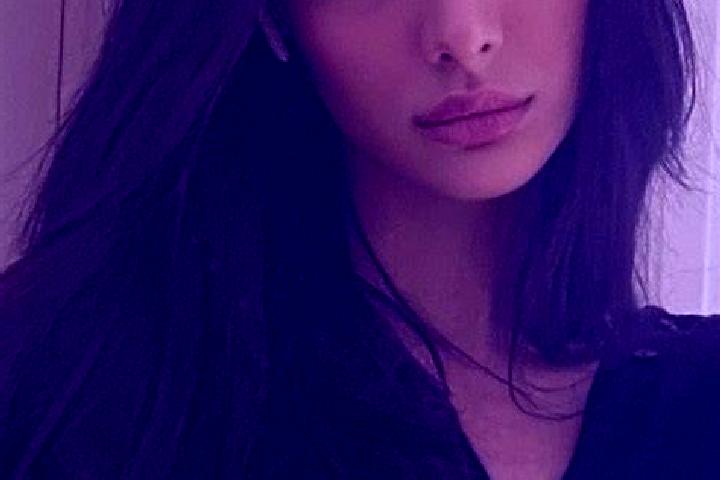Sophia, 38, a black dark-eyed middle eastern companion based in Jiu-Paroseni. Offering Domination, Girlfriend Experience, Striptease, Party Girl, OWO. Availa...