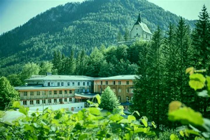 Sophia, 38, a brunette amber-eyed asian companion based in Mitterbach am Erlaufsee. Offering Striptease, Duos, GFE. Available for incall and outcall, day and...