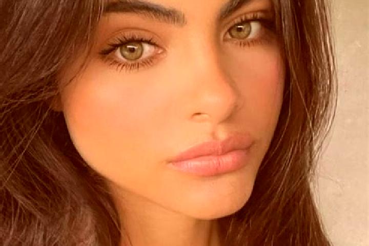 Sophia, 38, a brunette green-eyed latina companion based in The Bottom. Offering Overnight, Erotic Massage. Available for incall and outcall, day and evening...