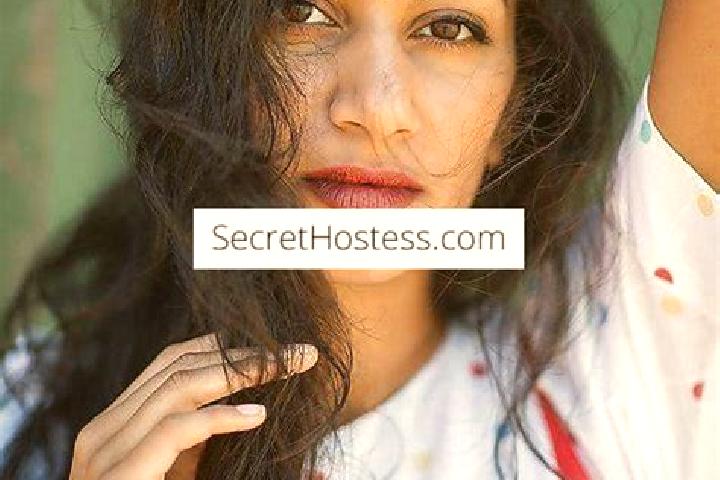 Sophia, 38, a brunette grey-eyed indian companion based in Bellaria-Igea Marina. Offering Party Girl, Dinner Date, A-Level, Overnight. Available for incall a...
